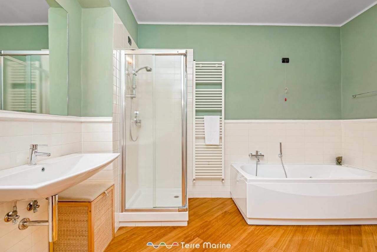 Апартаменти Gallery 22, Terremarine Ла-Спеція Екстер'єр фото